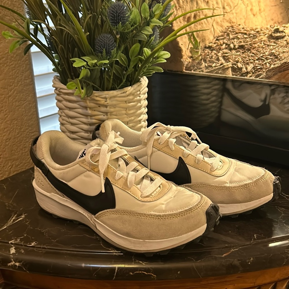 Nike shoes